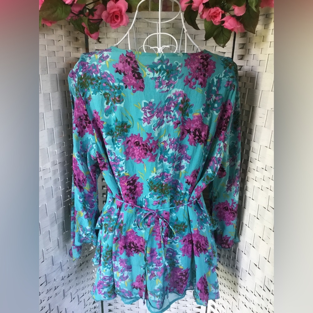 Announcements Blue and Purple Floral Ruffled Tiered Maternity Top Ruffle… - Picture 7 of 14
